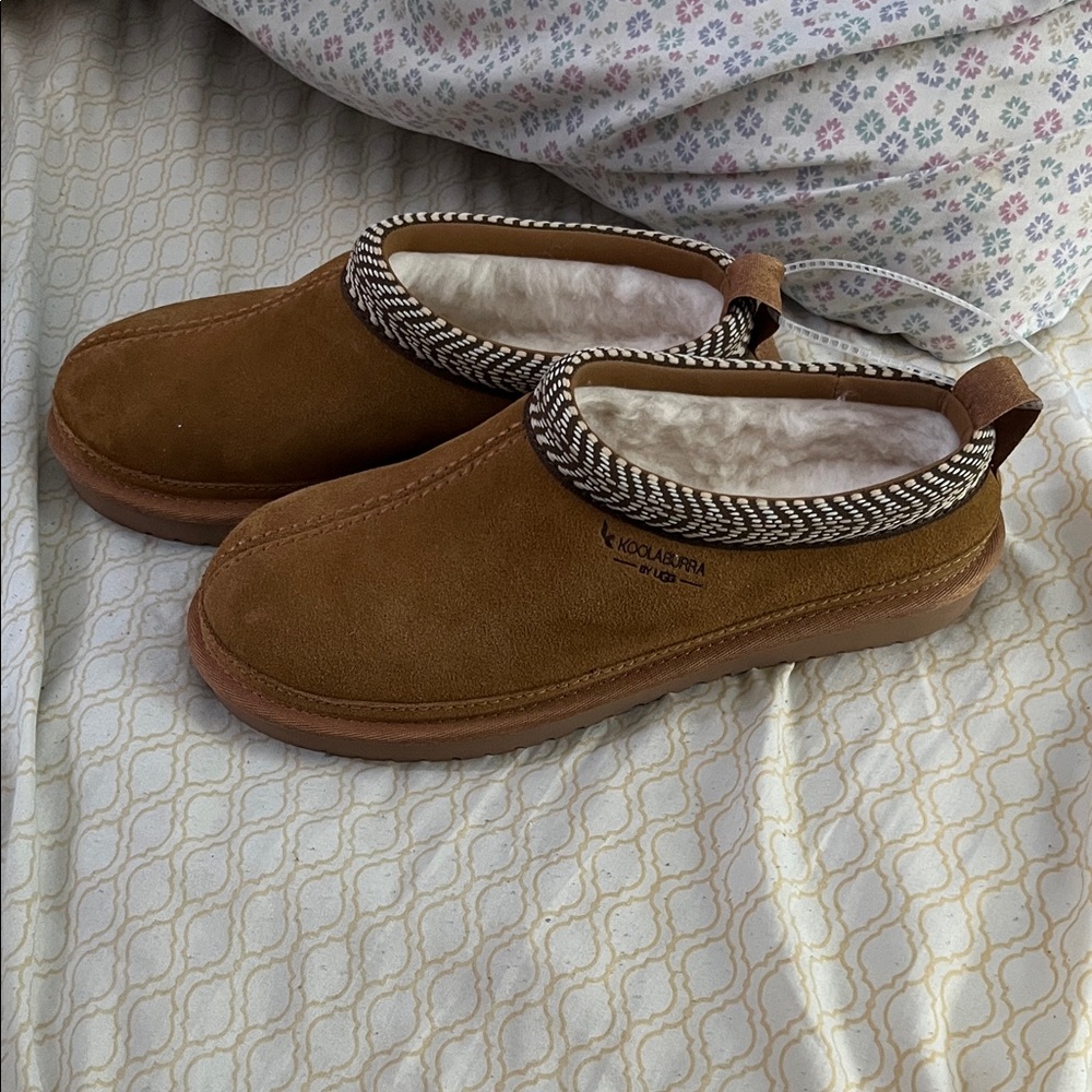 Koolaburra Brown Suede Slip-On Loafers with Knit Collar